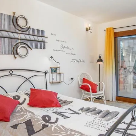 Casa Giulia Grazioso Ad * Olbia