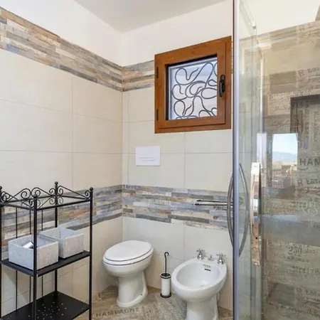 Casa Giulia Grazioso Ad * Olbia